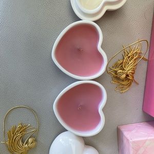 Estée Lauder beautiful perfume heart candle brand new